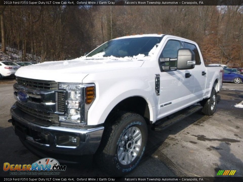 2019 Ford F350 Super Duty XLT Crew Cab 4x4 Oxford White / Earth Gray Photo #5