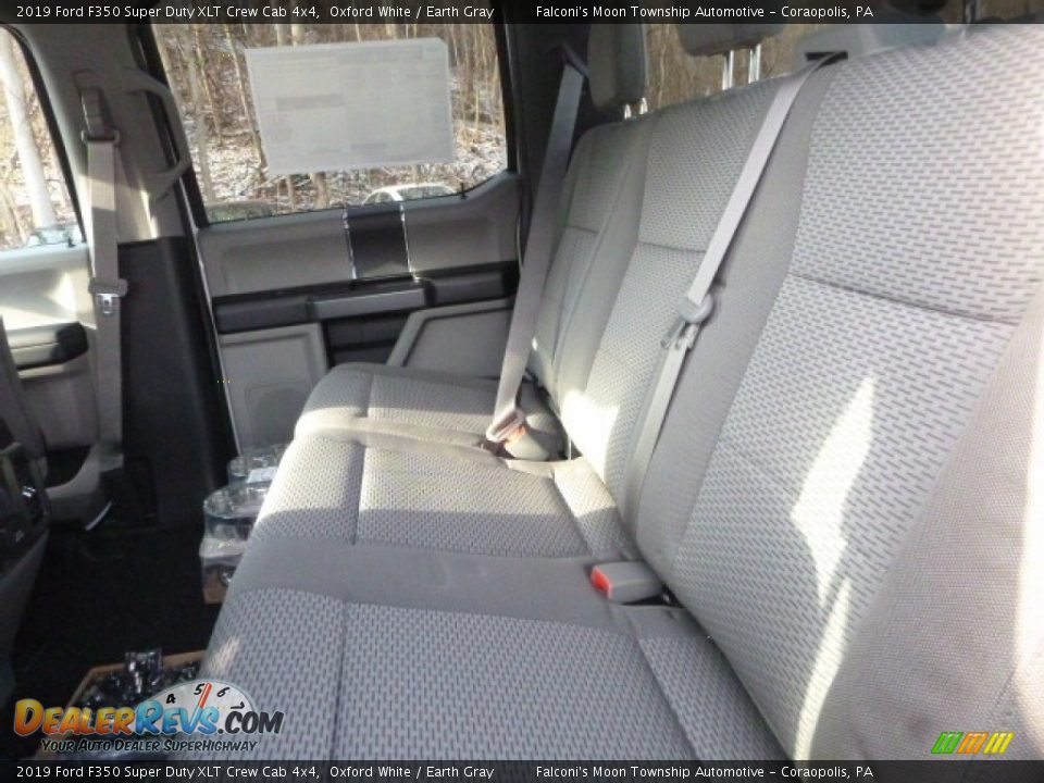 2019 Ford F350 Super Duty XLT Crew Cab 4x4 Oxford White / Earth Gray Photo #8