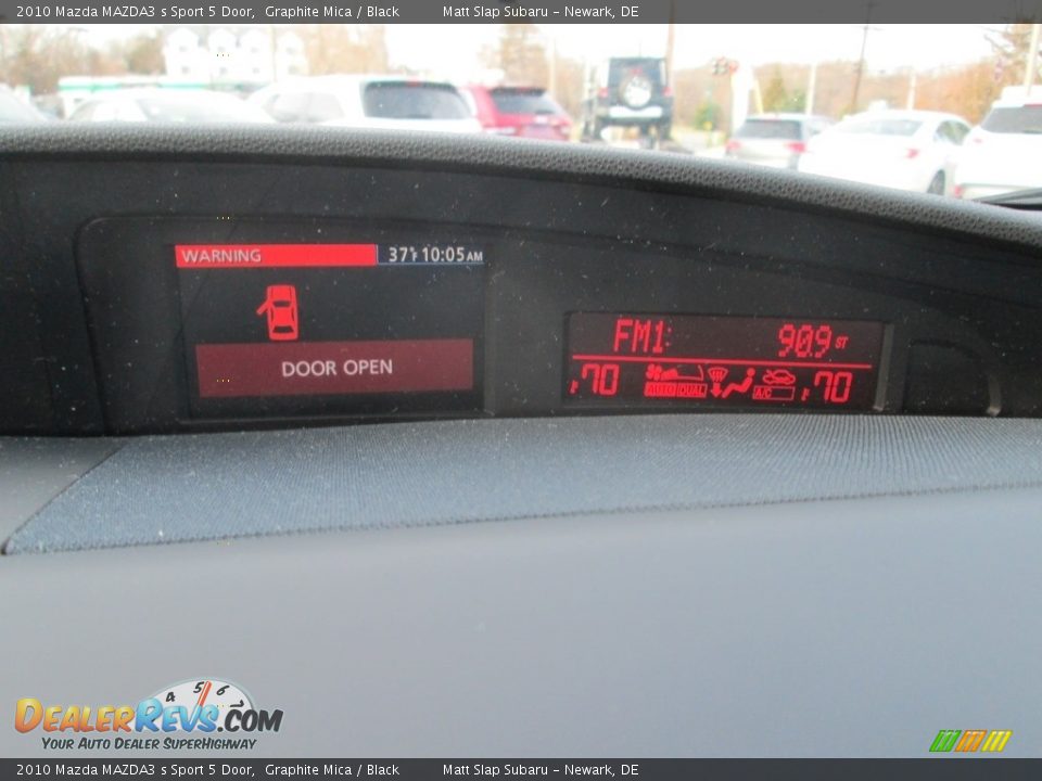 2010 Mazda MAZDA3 s Sport 5 Door Graphite Mica / Black Photo #25