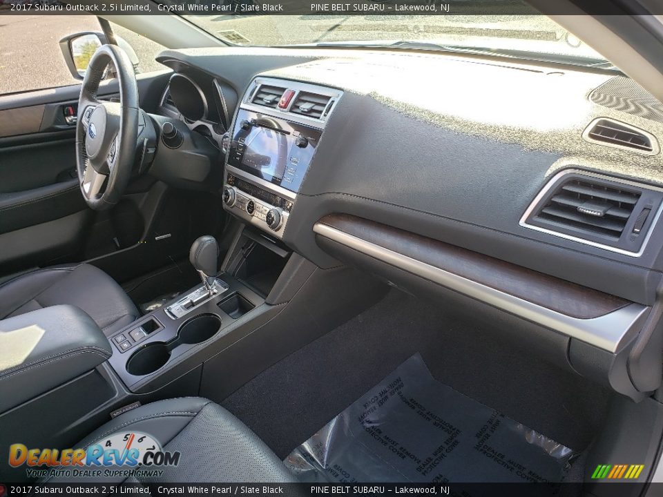 2017 Subaru Outback 2.5i Limited Crystal White Pearl / Slate Black Photo #11