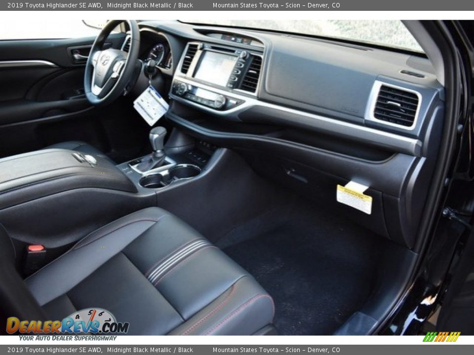 2019 Toyota Highlander SE AWD Midnight Black Metallic / Black Photo #11