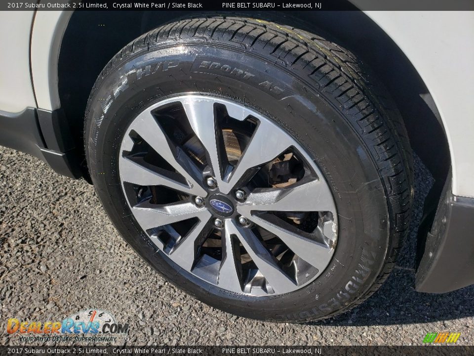 2017 Subaru Outback 2.5i Limited Crystal White Pearl / Slate Black Photo #17