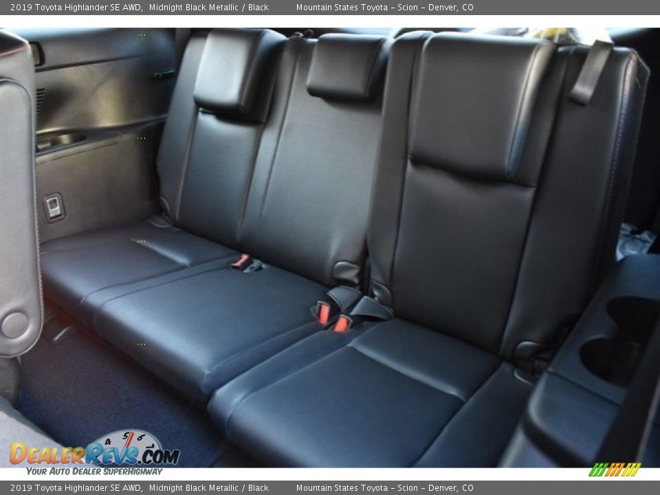 2019 Toyota Highlander SE AWD Midnight Black Metallic / Black Photo #22