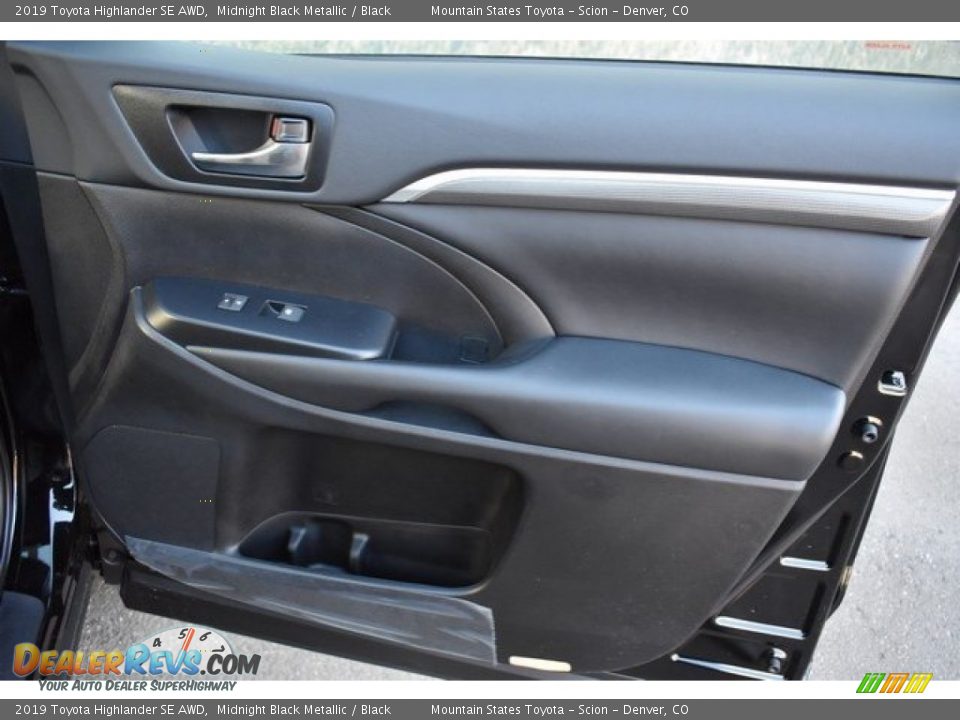 2019 Toyota Highlander SE AWD Midnight Black Metallic / Black Photo #25