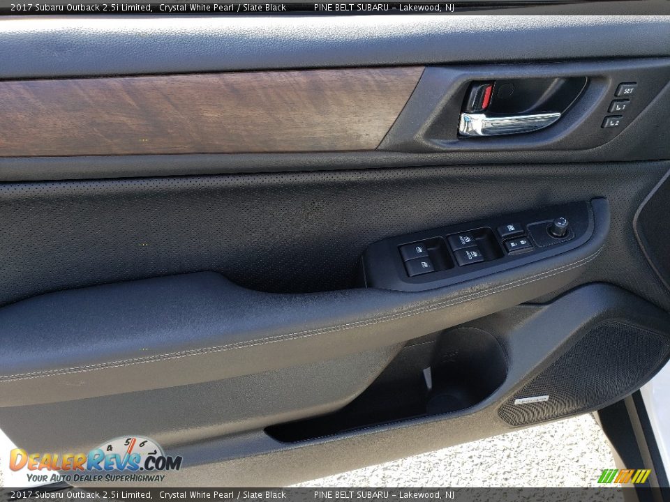 2017 Subaru Outback 2.5i Limited Crystal White Pearl / Slate Black Photo #25