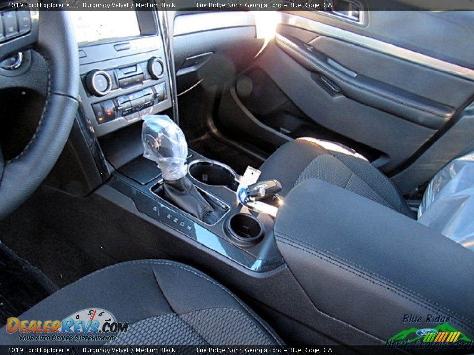 2019 Ford Explorer XLT Burgundy Velvet / Medium Black Photo #25