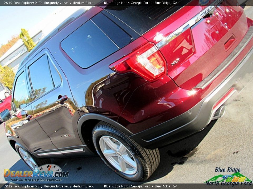 2019 Ford Explorer XLT Burgundy Velvet / Medium Black Photo #33