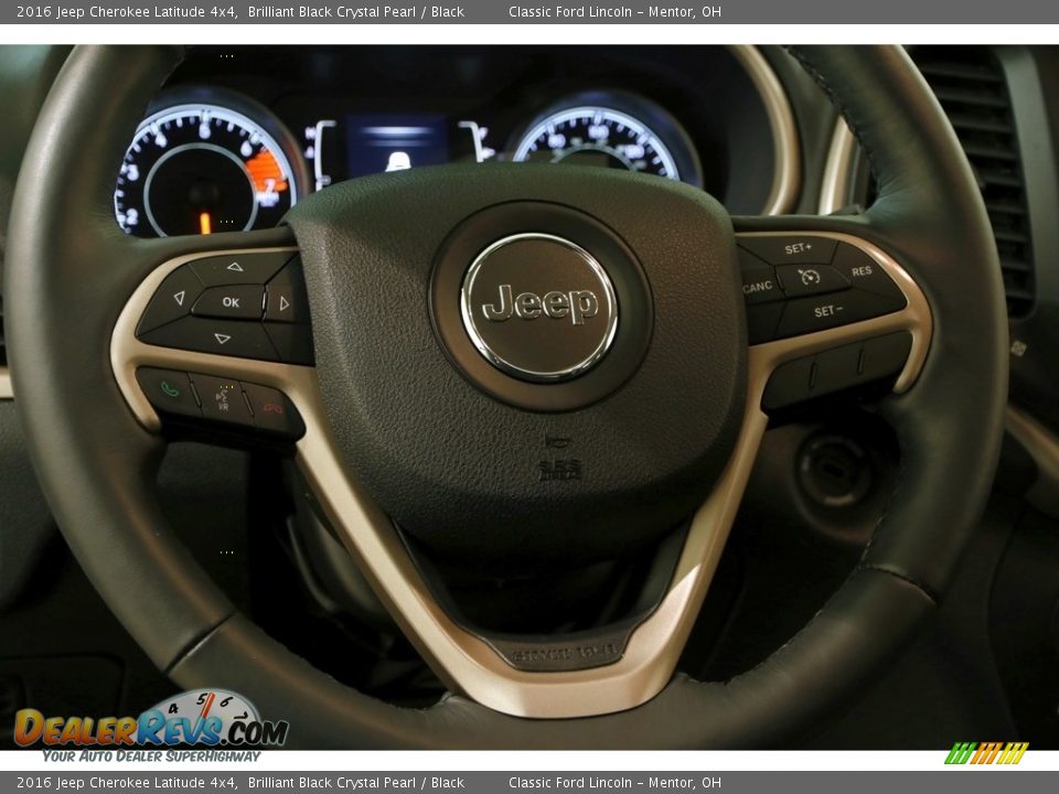 2016 Jeep Cherokee Latitude 4x4 Brilliant Black Crystal Pearl / Black Photo #6