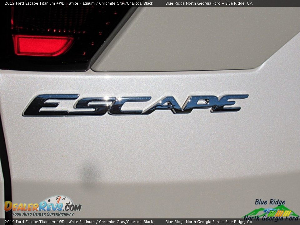 2019 Ford Escape Titanium 4WD White Platinum / Chromite Gray/Charcoal Black Photo #33