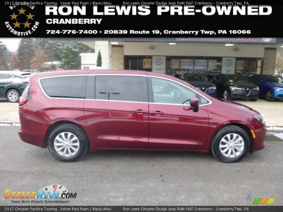2017 Chrysler Pacifica Touring Velvet Red Pearl / Black/Alloy Photo #1