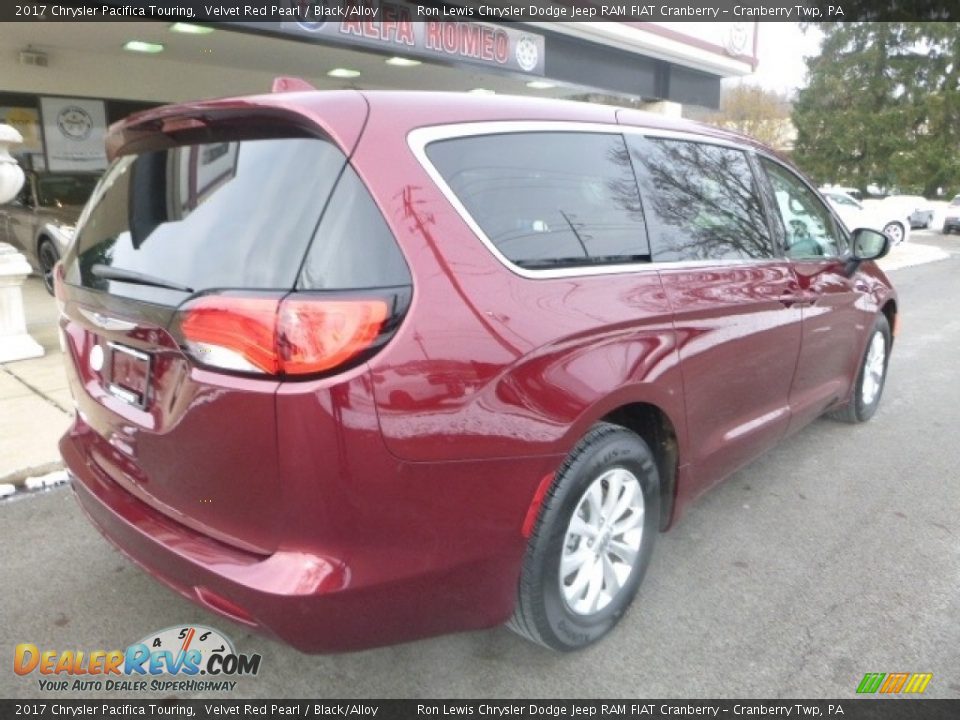 2017 Chrysler Pacifica Touring Velvet Red Pearl / Black/Alloy Photo #2