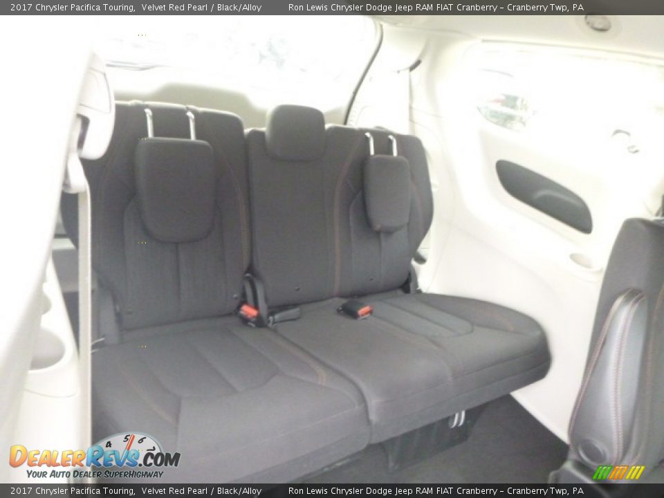2017 Chrysler Pacifica Touring Velvet Red Pearl / Black/Alloy Photo #13