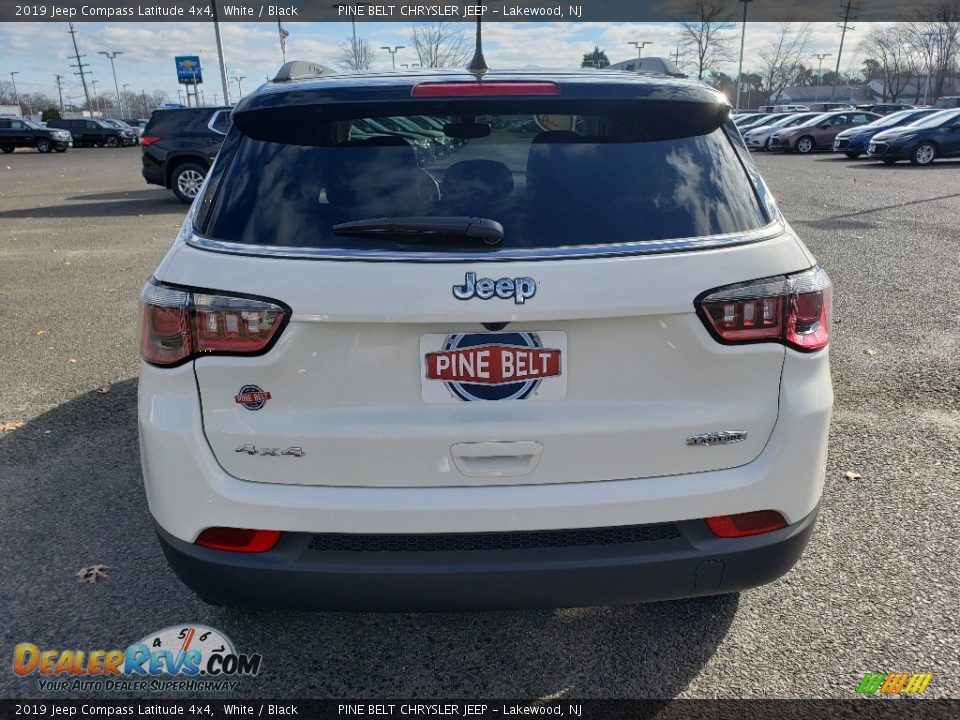 2019 Jeep Compass Latitude 4x4 White / Black Photo #5