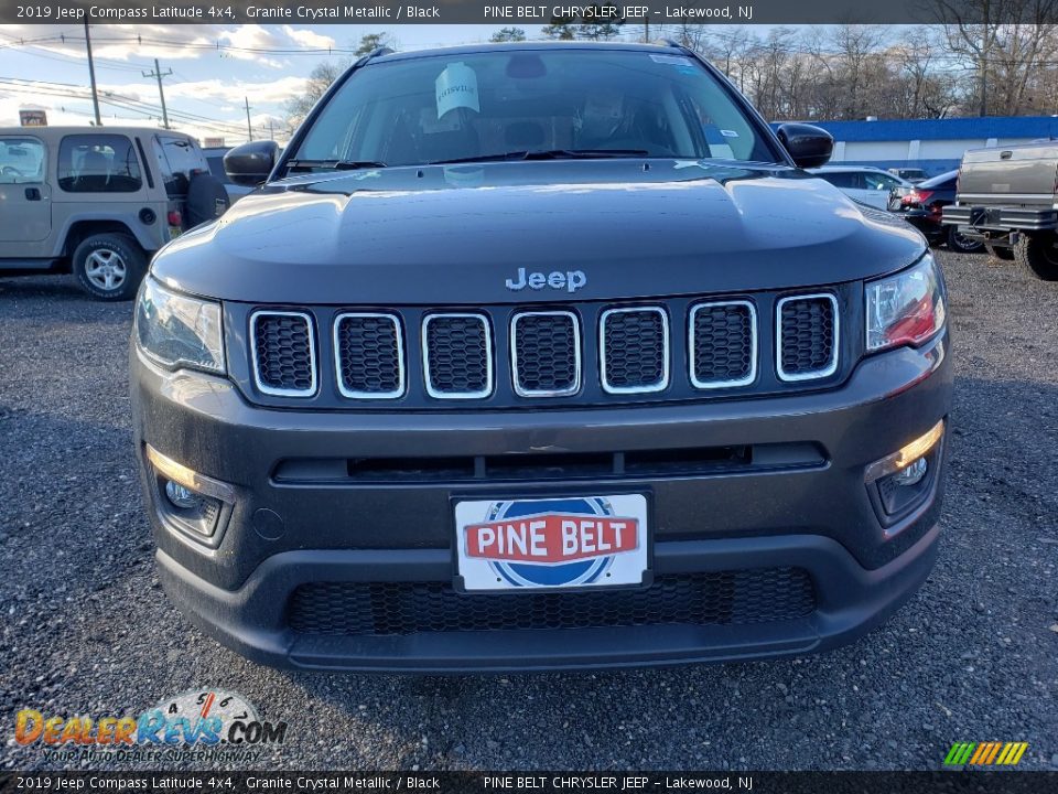 2019 Jeep Compass Latitude 4x4 Granite Crystal Metallic / Black Photo #2