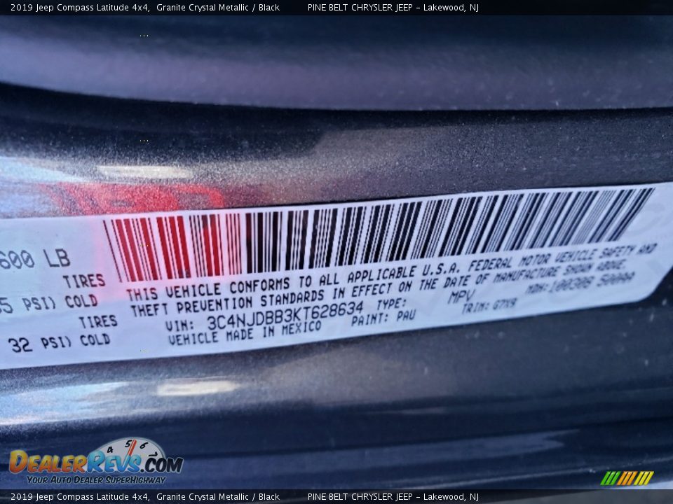 2019 Jeep Compass Latitude 4x4 Granite Crystal Metallic / Black Photo #9