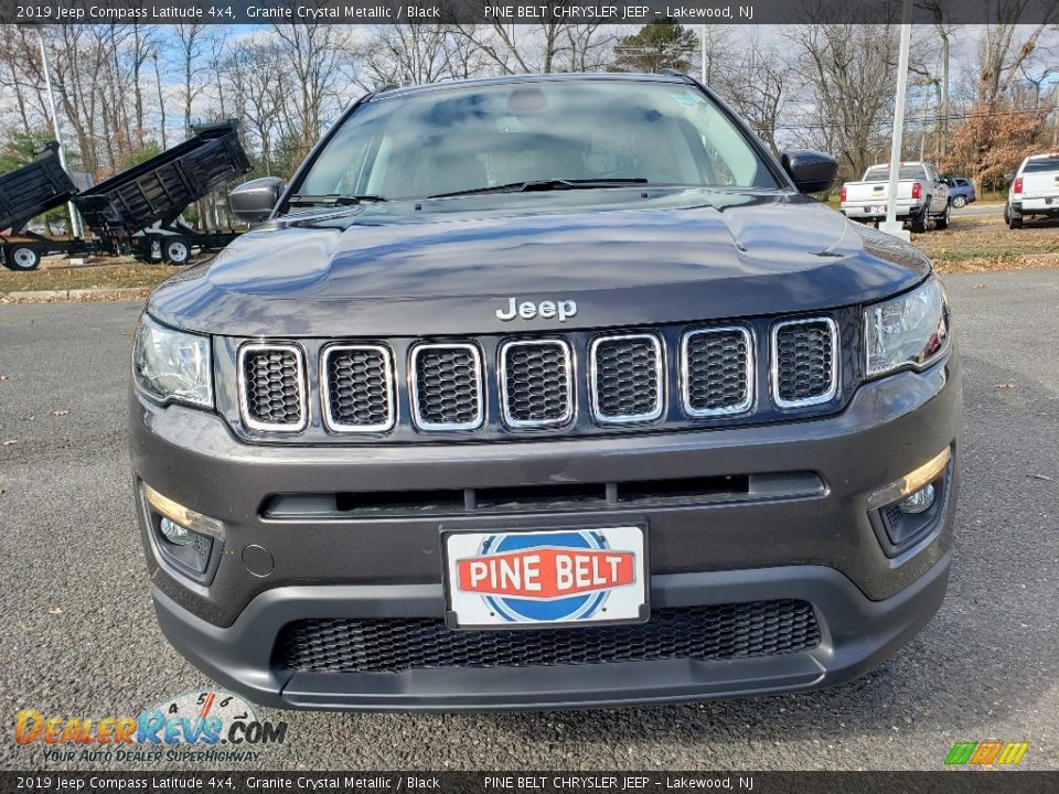 2019 Jeep Compass Latitude 4x4 Granite Crystal Metallic / Black Photo #2