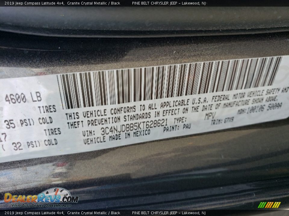 2019 Jeep Compass Latitude 4x4 Granite Crystal Metallic / Black Photo #9