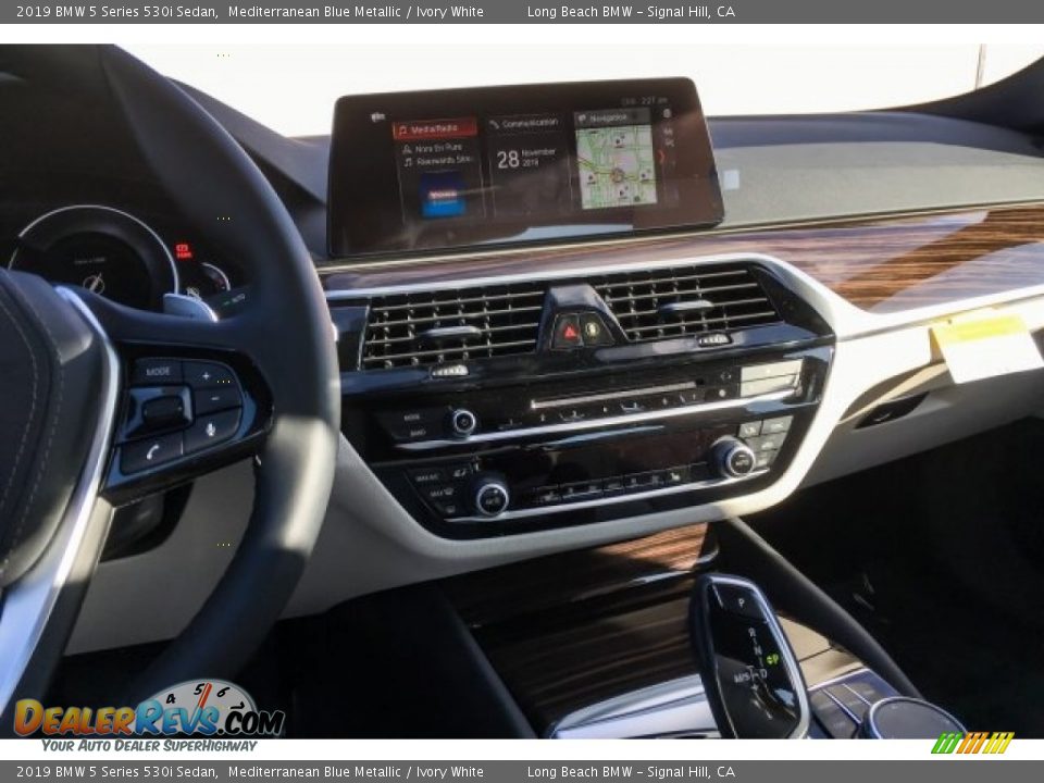 2019 BMW 5 Series 530i Sedan Mediterranean Blue Metallic / Ivory White Photo #6