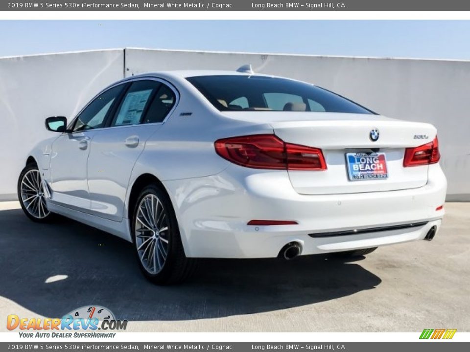 2019 BMW 5 Series 530e iPerformance Sedan Mineral White Metallic / Cognac Photo #2