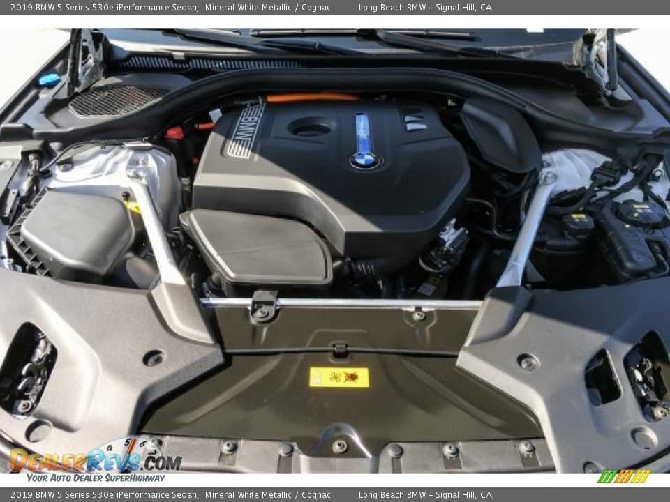 2019 BMW 5 Series 530e iPerformance Sedan Mineral White Metallic / Cognac Photo #8