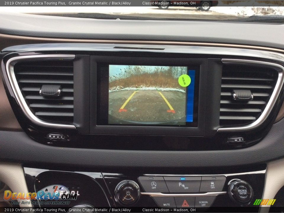 2019 Chrysler Pacifica Touring Plus Granite Crystal Metallic / Black/Alloy Photo #14