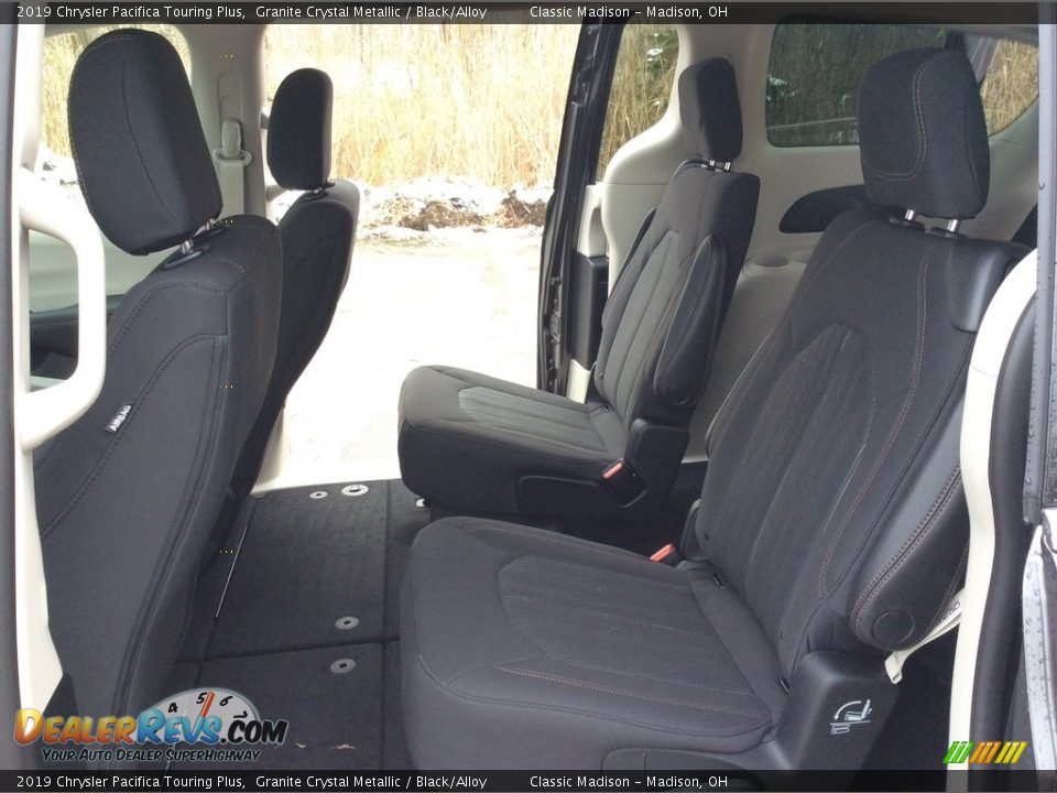 2019 Chrysler Pacifica Touring Plus Granite Crystal Metallic / Black/Alloy Photo #15