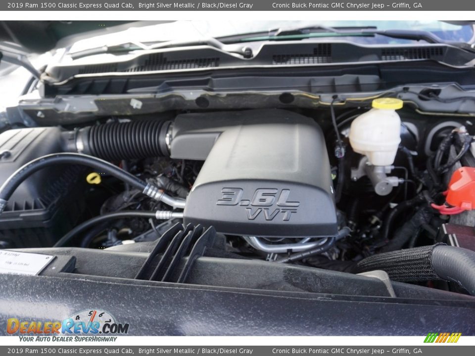 2019 Ram 1500 Classic Express Quad Cab Bright Silver Metallic / Black/Diesel Gray Photo #10