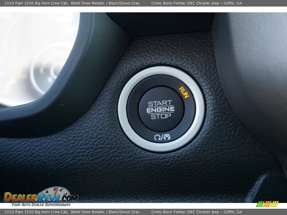 2019 Ram 1500 Big Horn Crew Cab Billett Silver Metallic / Black/Diesel Gray Photo #8