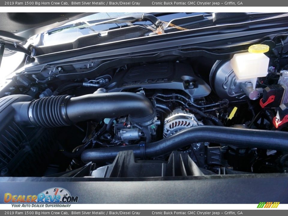 2019 Ram 1500 Big Horn Crew Cab Billett Silver Metallic / Black/Diesel Gray Photo #10