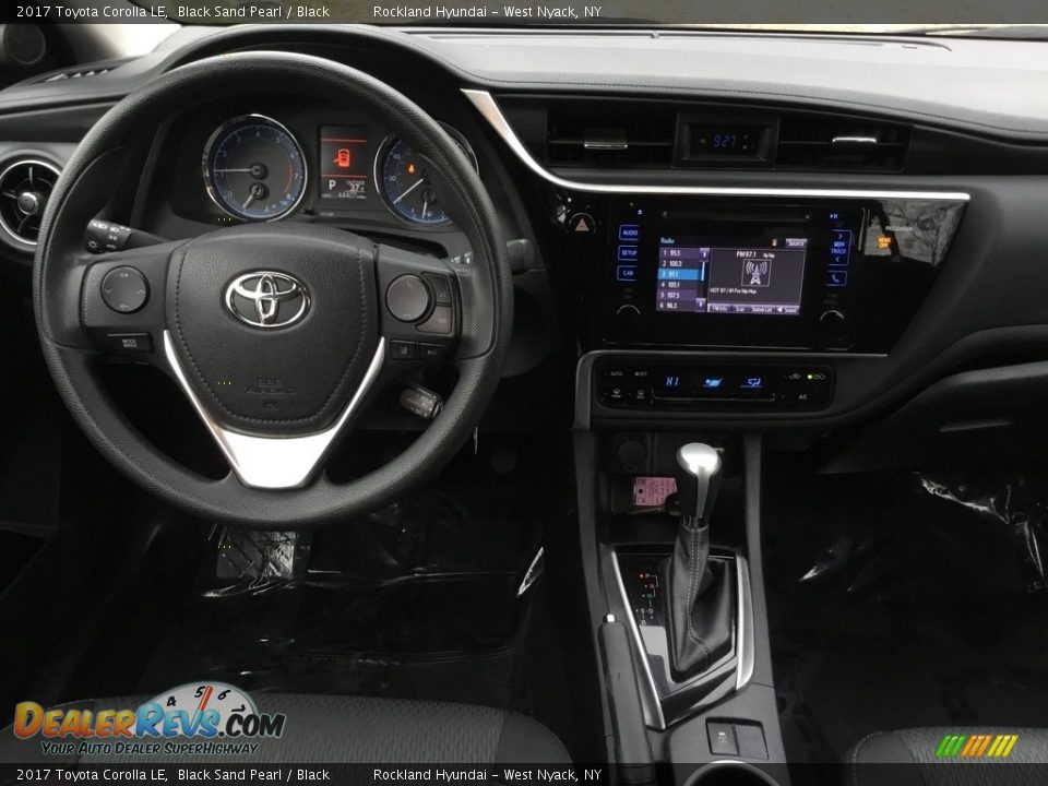 2017 Toyota Corolla LE Black Sand Pearl / Black Photo #12