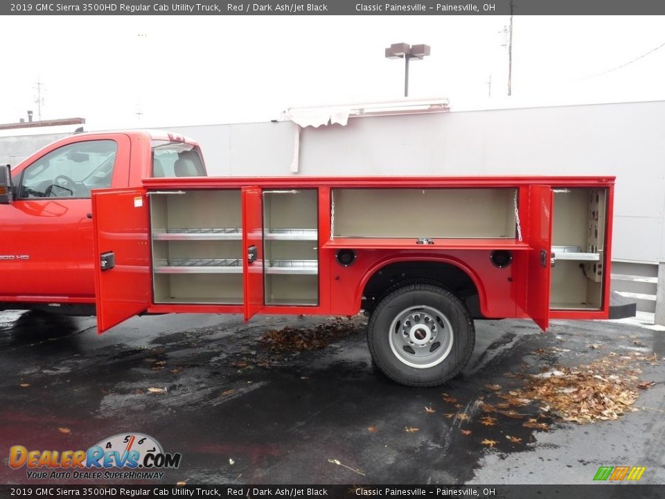 2019 GMC Sierra 3500HD Regular Cab Utility Truck Red / Dark Ash/Jet Black Photo #6