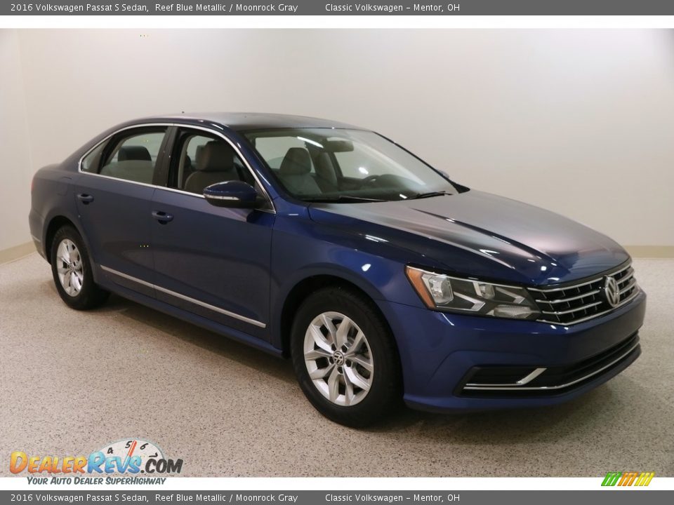 2016 Volkswagen Passat S Sedan Reef Blue Metallic / Moonrock Gray Photo #1