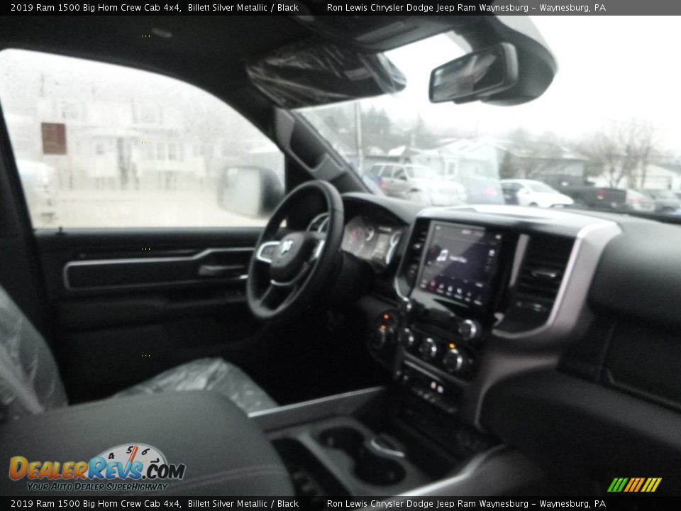 2019 Ram 1500 Big Horn Crew Cab 4x4 Billett Silver Metallic / Black Photo #11