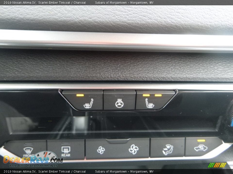Controls of 2019 Nissan Altima SV Photo #19
