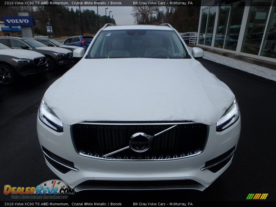 2019 Volvo XC90 T6 AWD Momentum Crystal White Metallic / Blonde Photo #6
