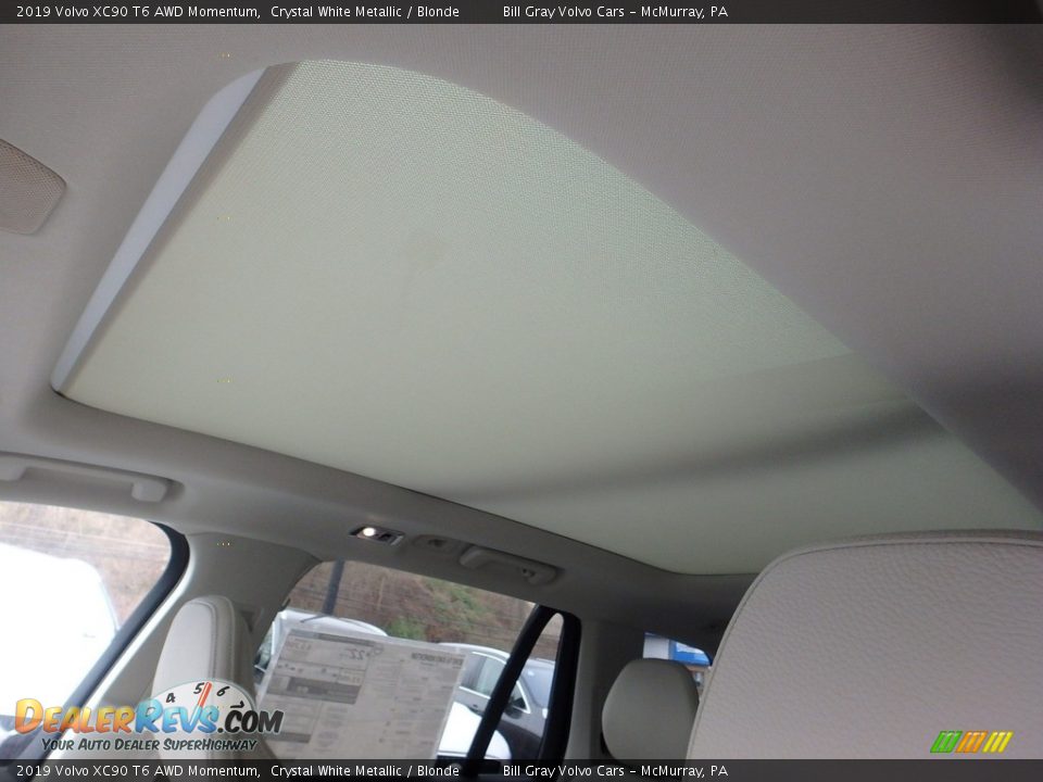 2019 Volvo XC90 T6 AWD Momentum Crystal White Metallic / Blonde Photo #13