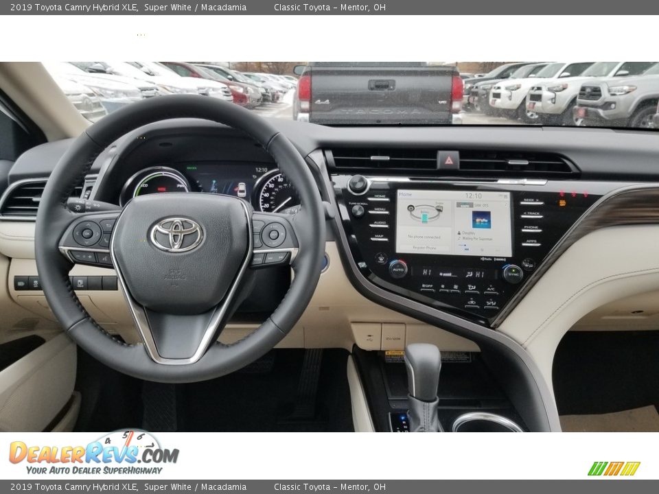 Dashboard of 2019 Toyota Camry Hybrid XLE Photo #4