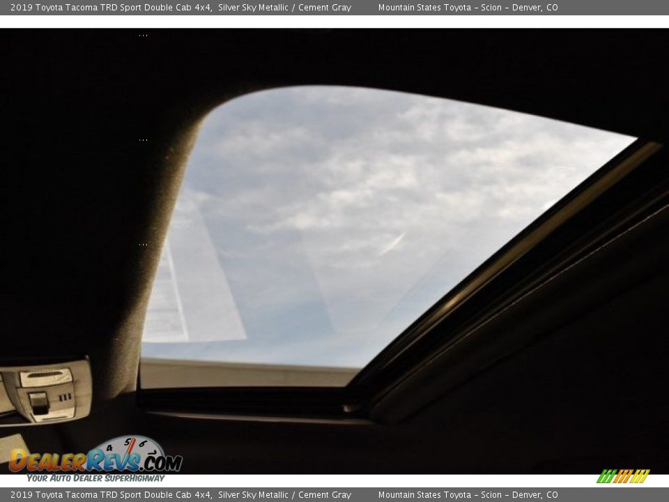 2019 Toyota Tacoma TRD Sport Double Cab 4x4 Silver Sky Metallic / Cement Gray Photo #9