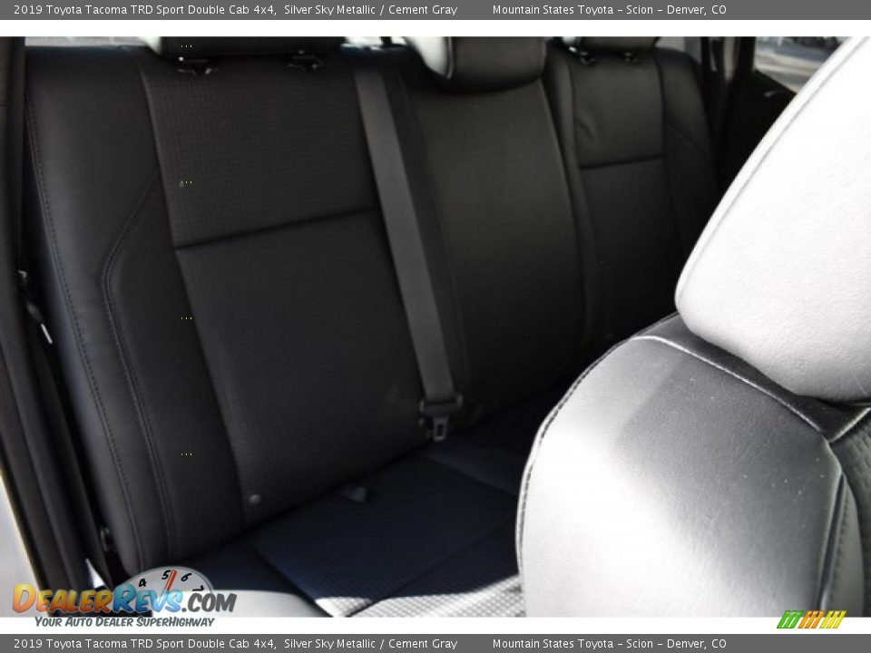 2019 Toyota Tacoma TRD Sport Double Cab 4x4 Silver Sky Metallic / Cement Gray Photo #19