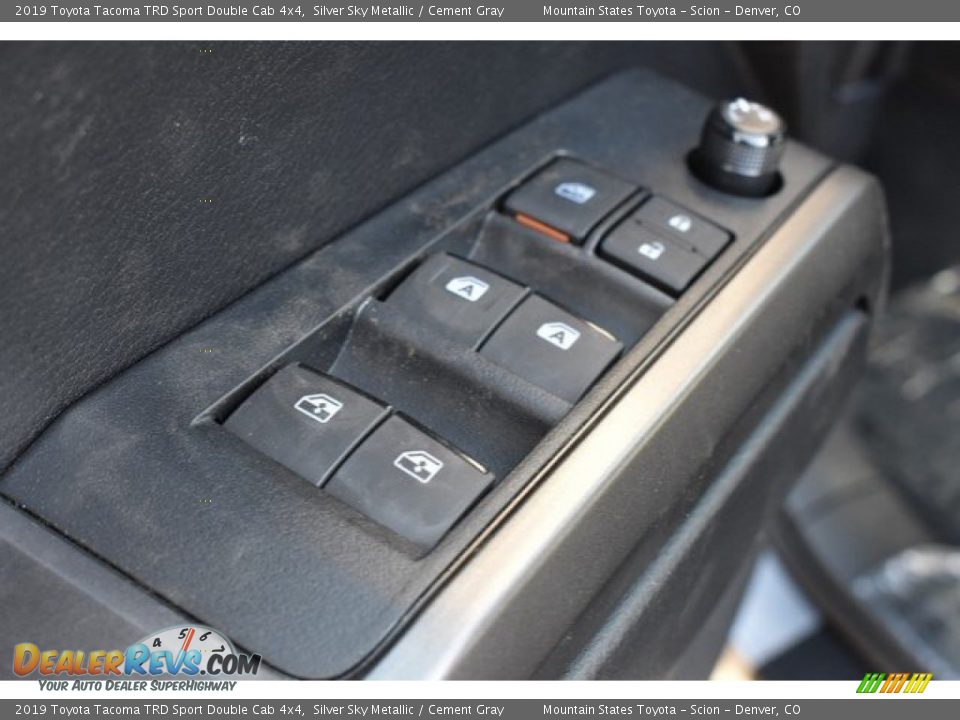 2019 Toyota Tacoma TRD Sport Double Cab 4x4 Silver Sky Metallic / Cement Gray Photo #24