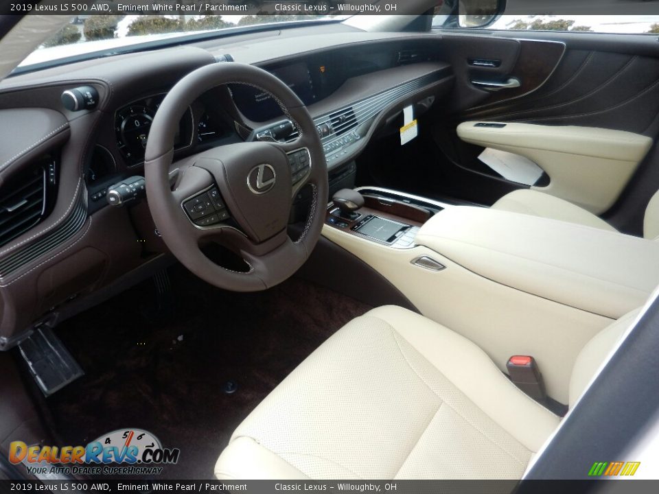 Front Seat of 2019 Lexus LS 500 AWD Photo #2