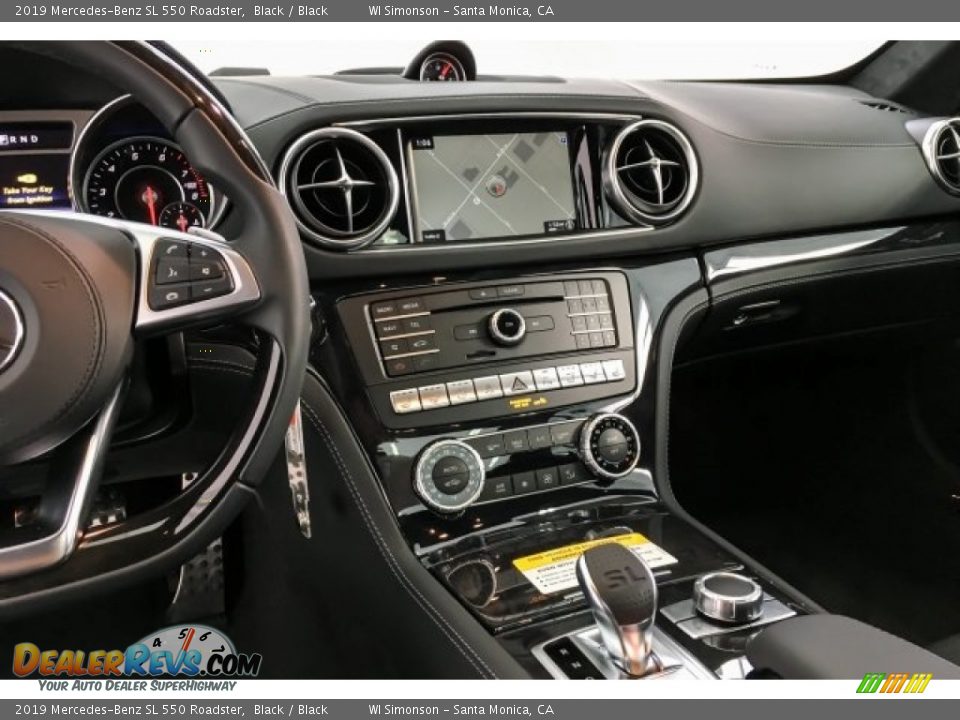 Controls of 2019 Mercedes-Benz SL 550 Roadster Photo #6
