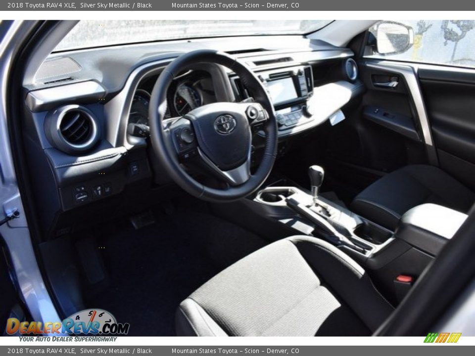 2018 Toyota RAV4 XLE Silver Sky Metallic / Black Photo #5