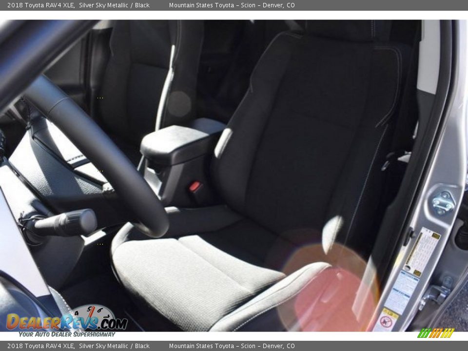 2018 Toyota RAV4 XLE Silver Sky Metallic / Black Photo #7