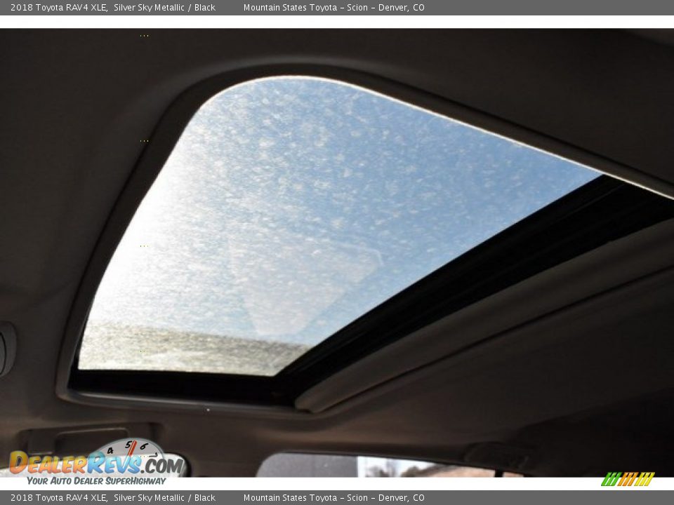 2018 Toyota RAV4 XLE Silver Sky Metallic / Black Photo #9