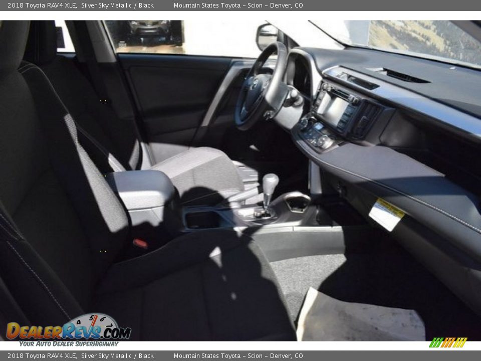 2018 Toyota RAV4 XLE Silver Sky Metallic / Black Photo #12