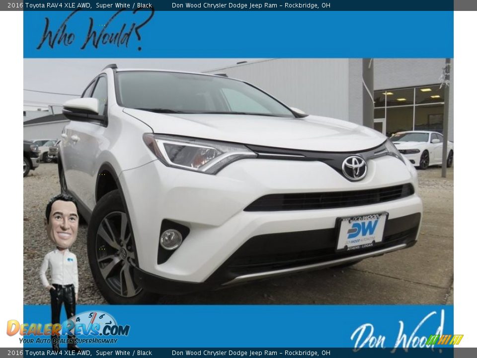 2016 Toyota RAV4 XLE AWD Super White / Black Photo #1