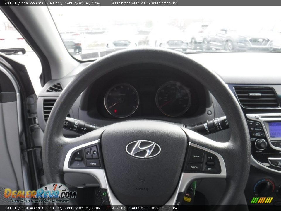 2013 Hyundai Accent GLS 4 Door Century White / Gray Photo #17