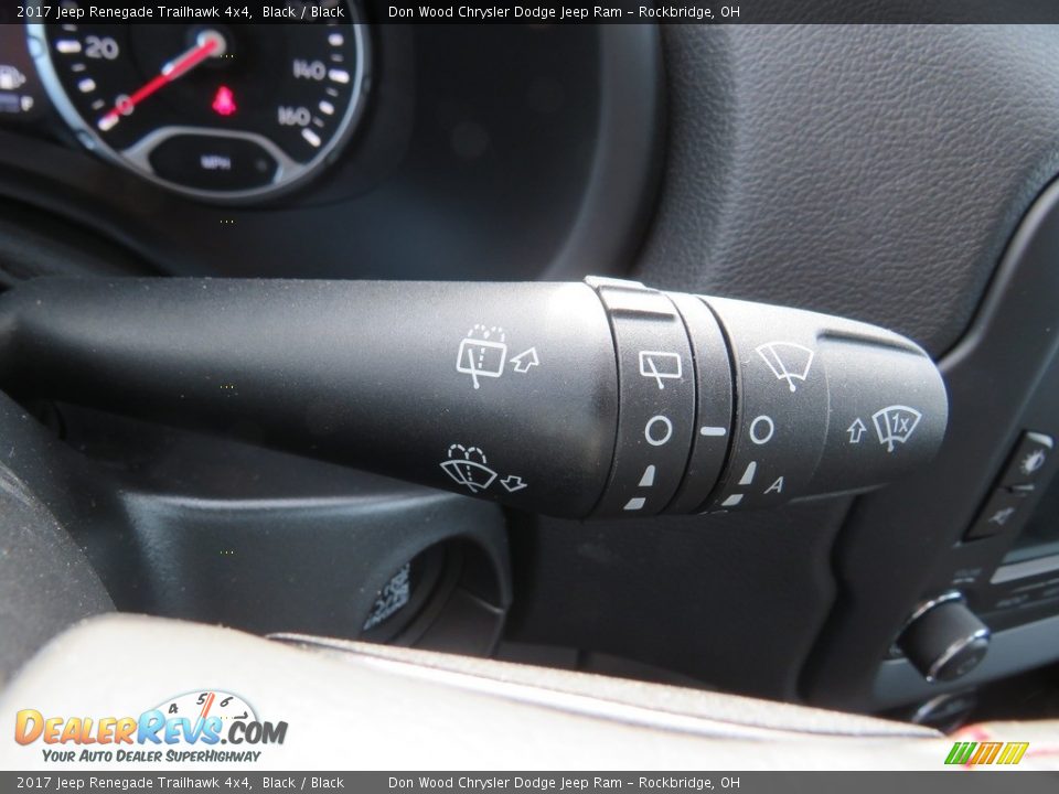 2017 Jeep Renegade Trailhawk 4x4 Black / Black Photo #27