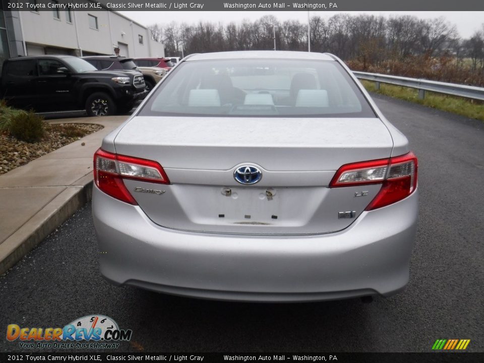 2012 Toyota Camry Hybrid XLE Classic Silver Metallic / Light Gray Photo #7